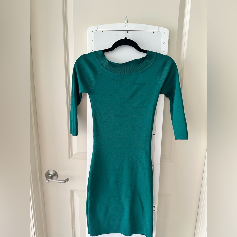 Max Studio Teal Long Sleeve Dress
